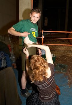 The bull handlers wore kilts, balaclavas, and green berets when they were on stage during the "Guardian of the Veil."